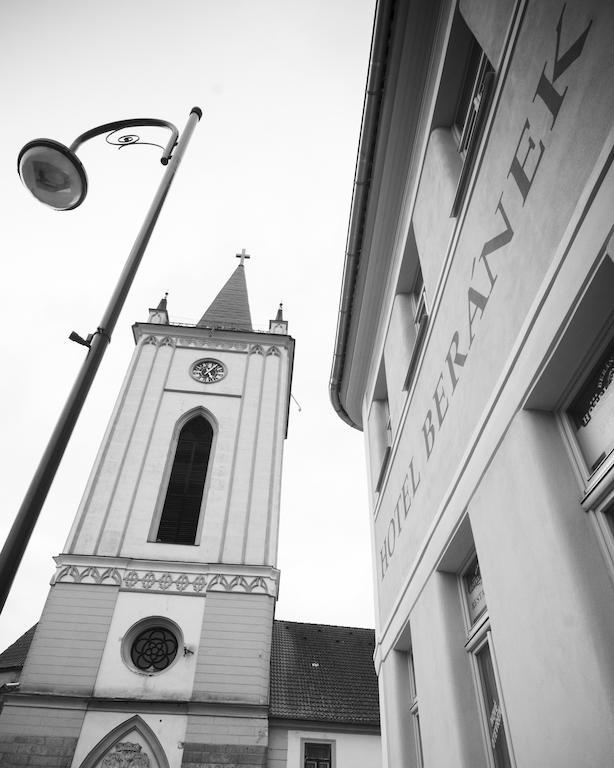 Hotel Beranek Blatná Exteriör bild