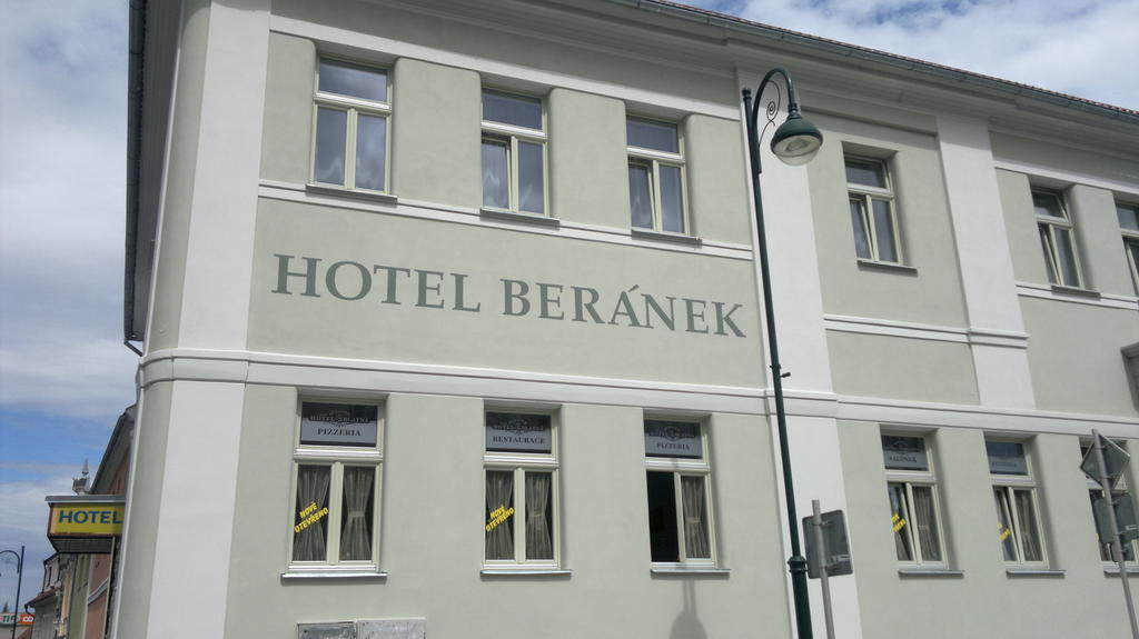 Hotel Beranek Blatná Exteriör bild